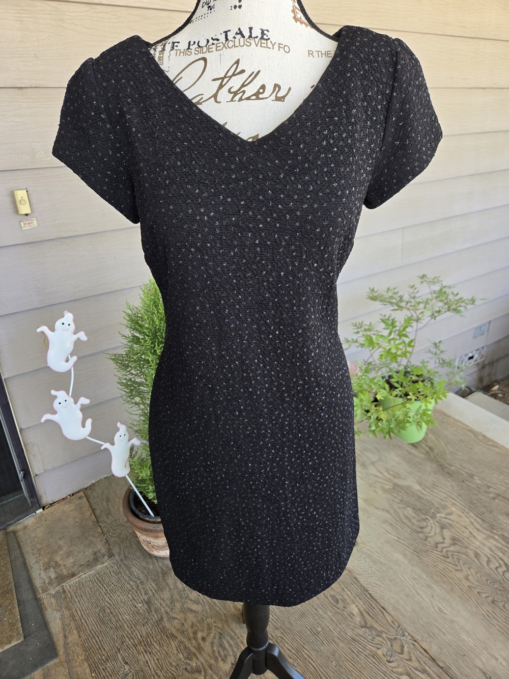 Vintage 90s David Warren! Shimmer V Neck Cocktail Dress. Petite Size 4.
